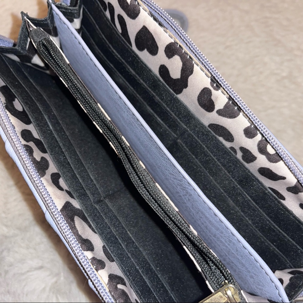 Jessica Simpson wristlet - Picture 3 of 3